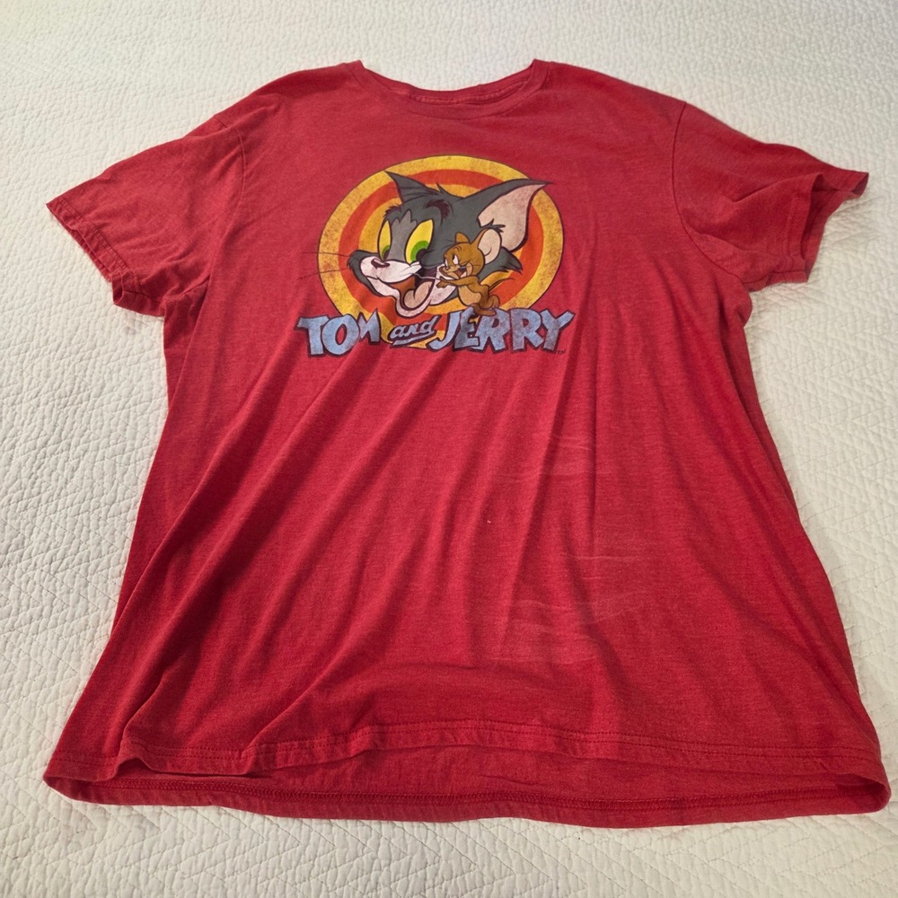 Tom and Jerry Graphic T-Shirt Mens Large Red Short Sleeve Cartoon Retro Tee